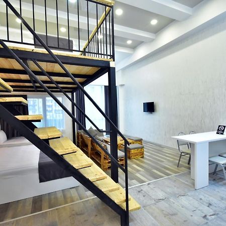Libereco Aparthotel Batumi Exterior foto