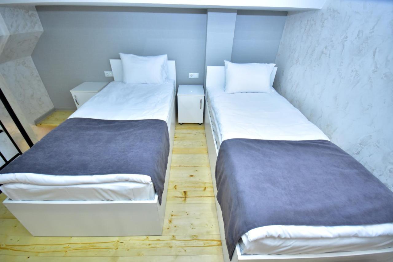 Libereco Aparthotel Batumi Exterior foto