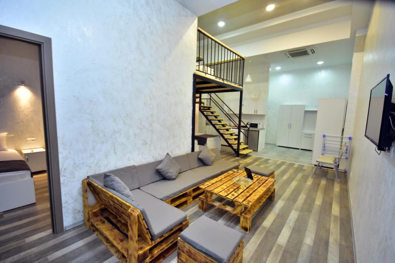Libereco Aparthotel Batumi Exterior foto