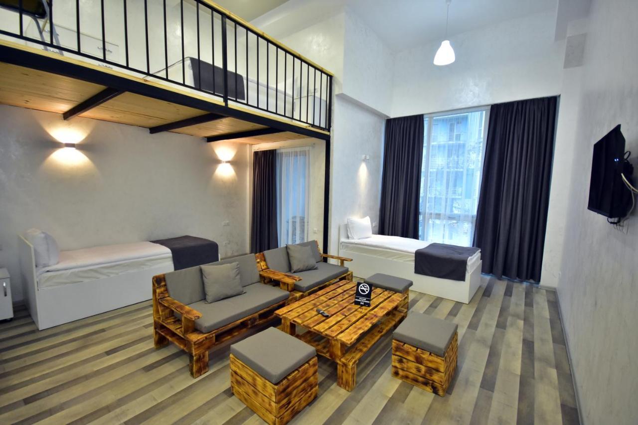 Libereco Aparthotel Batumi Exterior foto